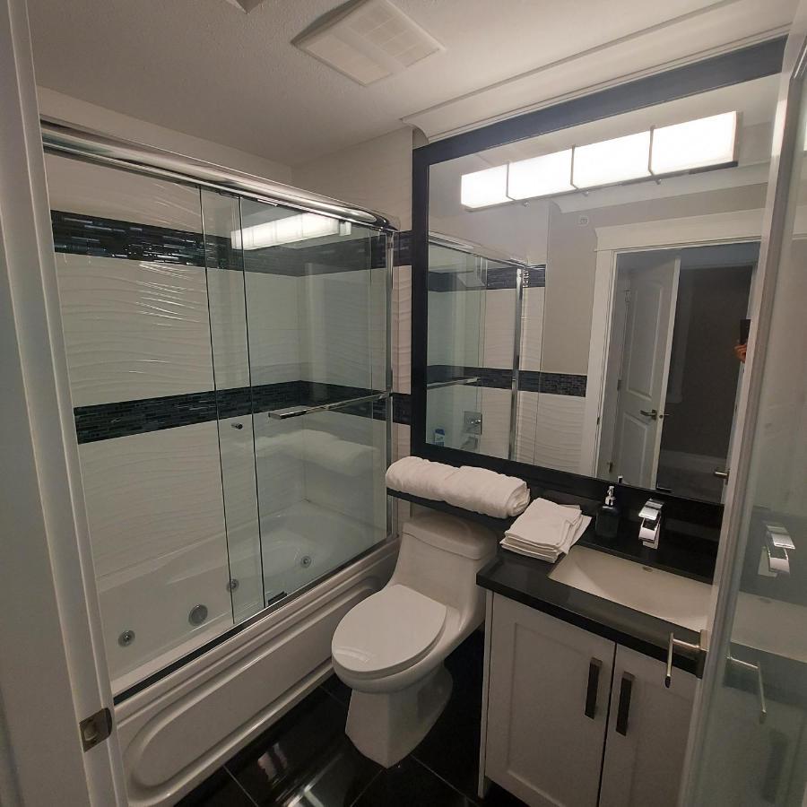 Apartamento Beautiful Bright 3 Bed Townhouse Vancouver Exterior foto