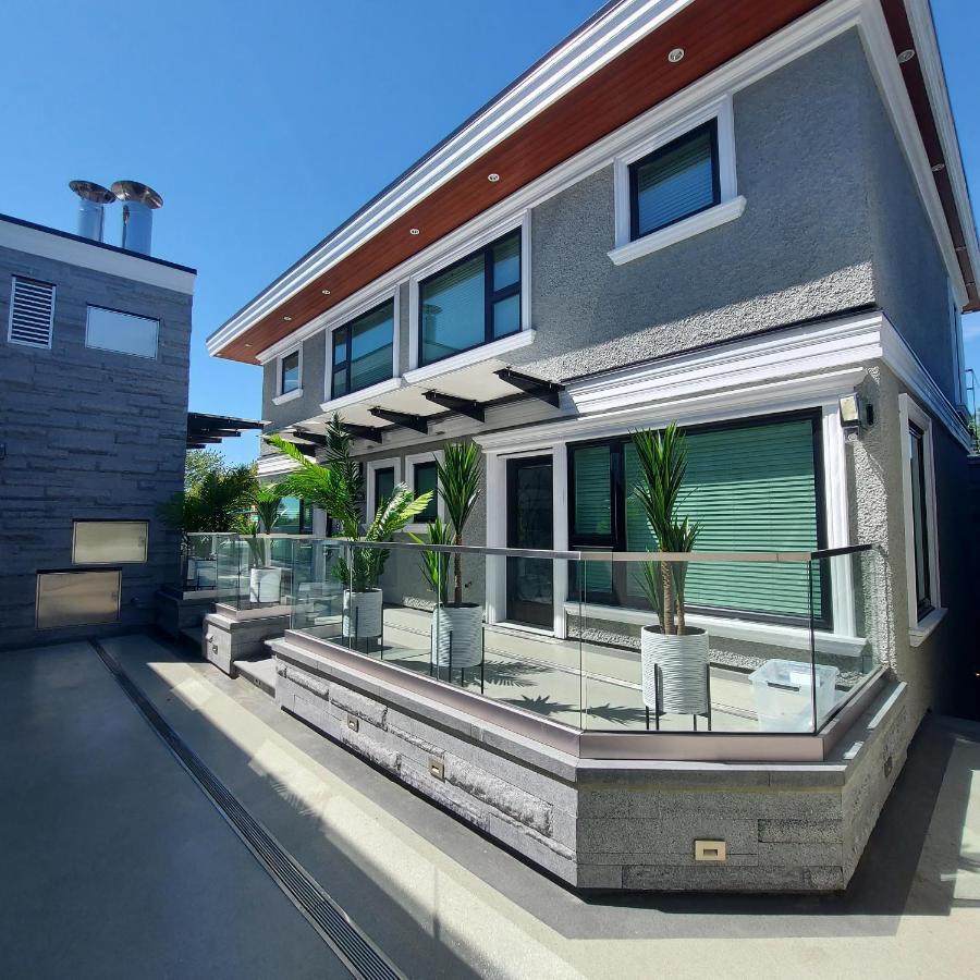 Apartamento Beautiful Bright 3 Bed Townhouse Vancouver Exterior foto